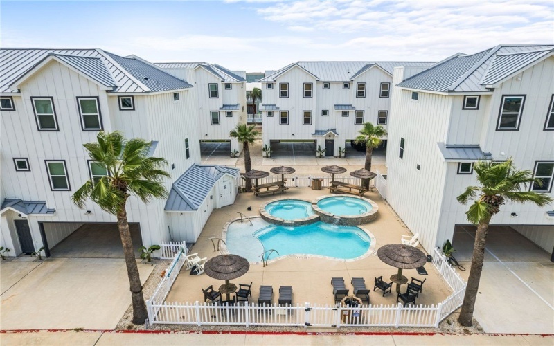 603 E Avenue G unit: 403 #403, Port Aransas, TX 78373, 4 Bedrooms Bedrooms, ,3 BathroomsBathrooms,Residential,For Sale,603 E Avenue G unit: 403,0,465280