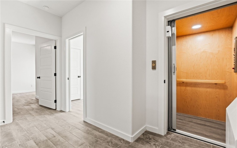 603 E Avenue G unit: 403 #403, Port Aransas, TX 78373, 4 Bedrooms Bedrooms, ,3 BathroomsBathrooms,Residential,For Sale,603 E Avenue G unit: 403,0,465280