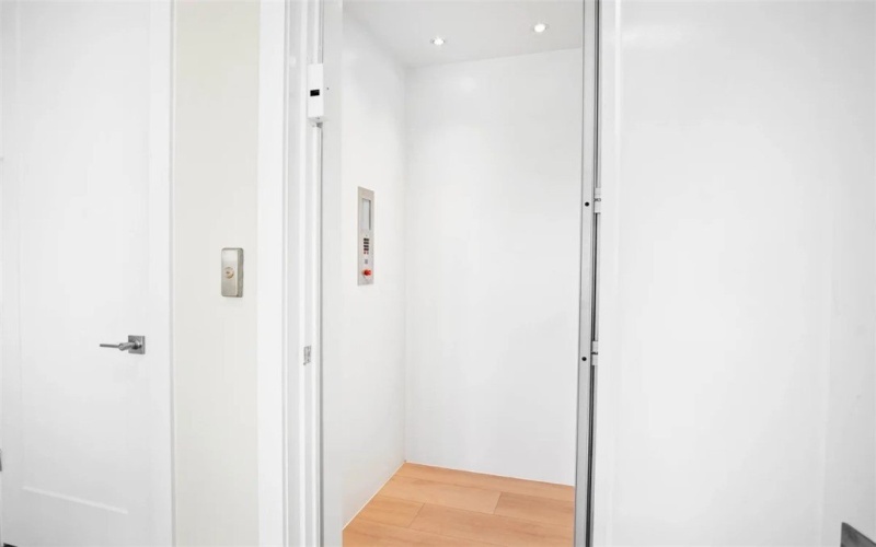 7393 State Highway 361 unit: 15-O #15-O, Port Aransas, TX 78373, 5 Bedrooms Bedrooms, ,6 BathroomsBathrooms,Residential,For Sale,7393 State Highway 361 unit: 15-O,0,466946