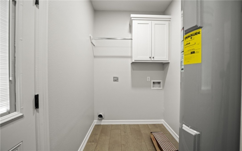 509 W Ragland Avenue, Kingsville, TX 78363, 3 Bedrooms Bedrooms, ,2 BathroomsBathrooms,Residential,For Sale,509 W Ragland Avenue,0,467403