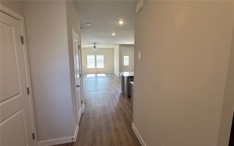 7301 Cattlemen Drive, Corpus Christi, TX 78414, 4 Habitaciones Habitaciones , ,3 BañosBaños,Residential,En Venta,7301 Cattlemen Drive,0,467433