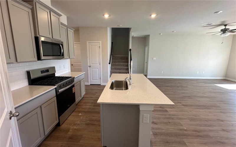 7301 Cattlemen Drive, Corpus Christi, TX 78414, 4 Habitaciones Habitaciones , ,3 BañosBaños,Residential,En Venta,7301 Cattlemen Drive,0,467433