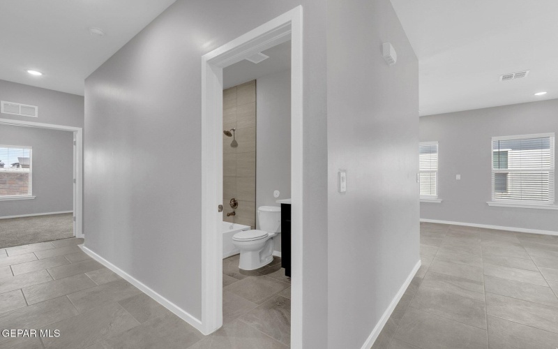 433 Davi's Greenwood Court, Vinton, TX 79821, 3 Habitaciones Habitaciones , ,2 BañosBaños,Residential,En Venta,433 Davi's Greenwood Court,0,933275