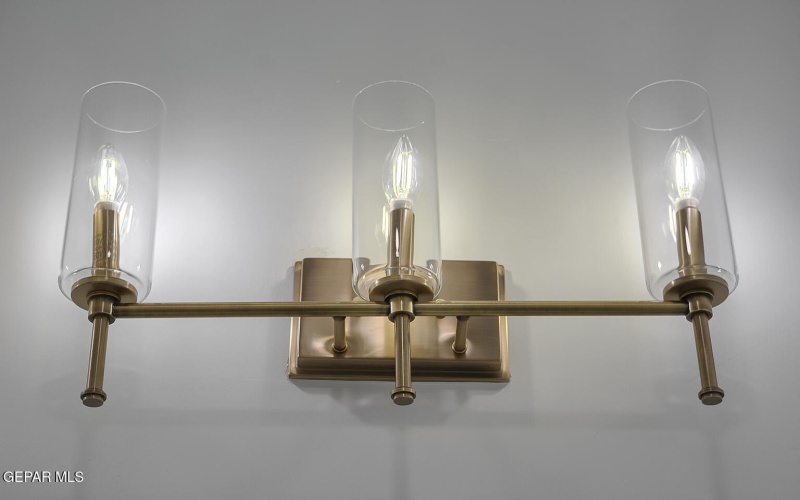 13833 Centro Vista Avenue, Horizon City, TX 79928, 3 Bedrooms Bedrooms, ,2 BathroomsBathrooms,Residential,For Sale,13833 Centro Vista Avenue,0,933286