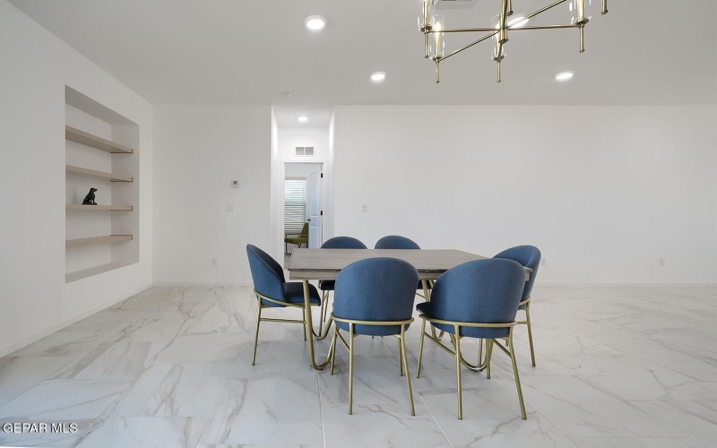 13833 Centro Vista Avenue, Horizon City, TX 79928, 3 Bedrooms Bedrooms, ,2 BathroomsBathrooms,Residential,For Sale,13833 Centro Vista Avenue,0,933286