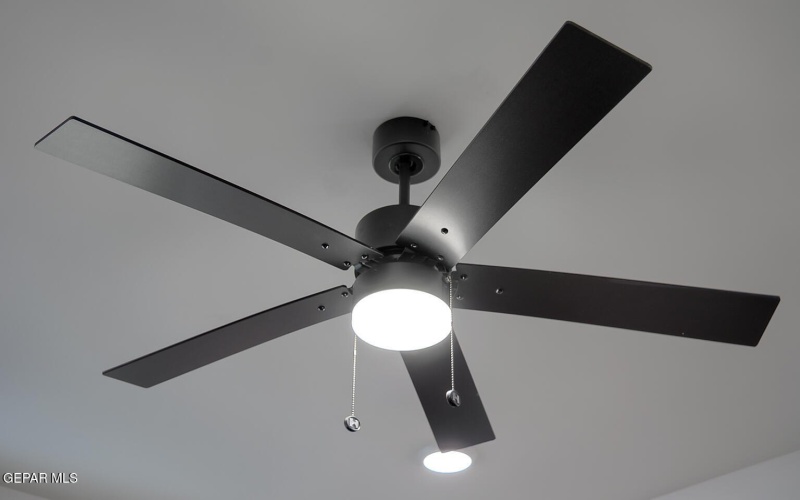 13833 Centro Vista Avenue, Horizon City, TX 79928, 3 Bedrooms Bedrooms, ,2 BathroomsBathrooms,Residential,For Sale,13833 Centro Vista Avenue,0,933286