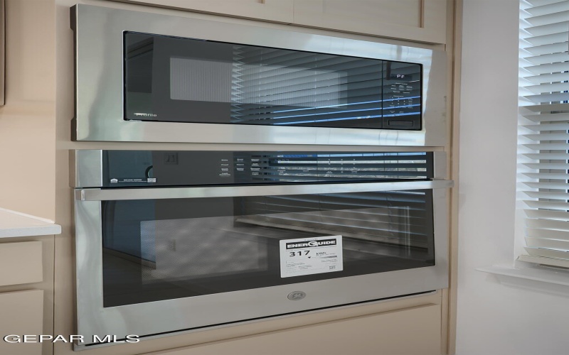 13833 Centro Vista Avenue, Horizon City, TX 79928, 3 Bedrooms Bedrooms, ,2 BathroomsBathrooms,Residential,For Sale,13833 Centro Vista Avenue,0,933286