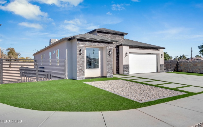 10188 Konya Place, Socorro, TX 79927, 4 Habitaciones Habitaciones , ,3 BañosBaños,Residential,En Venta,10188 Konya Place,0,933304