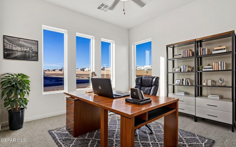 832 Eltham Drive, Horizon City, TX 79928, 4 Bedrooms Bedrooms, ,3 BathroomsBathrooms,Residential,For Sale,832 Eltham Drive,0,933318