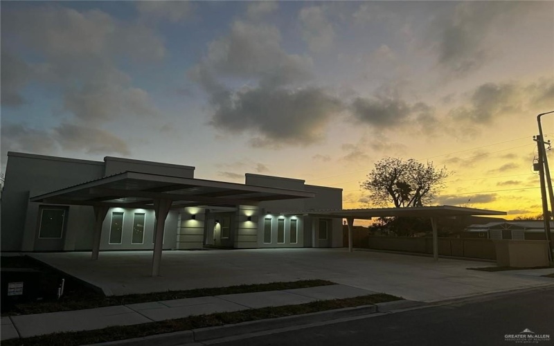 802 E Starr Street, Mercedes, TX 78570, ,Residential Multi Family,For Sale,802 E Starr Street,0,484004