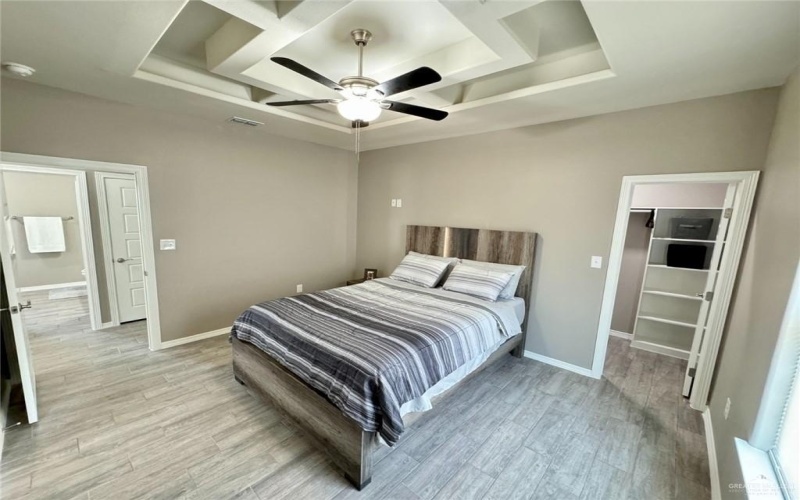 806 E Starr Street, Mercedes, TX 78570, ,Residential Multi Family,For Sale,806 E Starr Street,0,484005