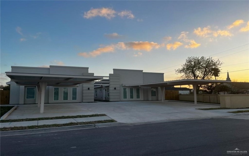 806 E Starr Street, Mercedes, TX 78570, ,Residential Multi Family,For Sale,806 E Starr Street,0,484005