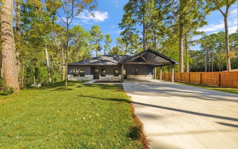 2504 Tanglewood Circle, Nacogdoches, TX 75961, 3 Bedrooms Bedrooms, ,2 BathroomsBathrooms,Residential,For Sale,2504 Tanglewood Circle,0,22501912