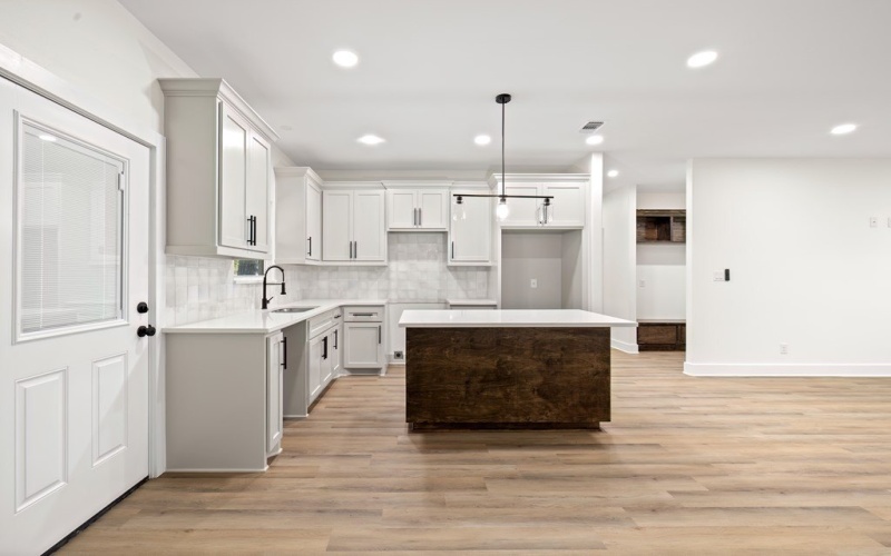 2504 Tanglewood Circle, Nacogdoches, TX 75961, 3 Bedrooms Bedrooms, ,2 BathroomsBathrooms,Residential,For Sale,2504 Tanglewood Circle,0,22501912