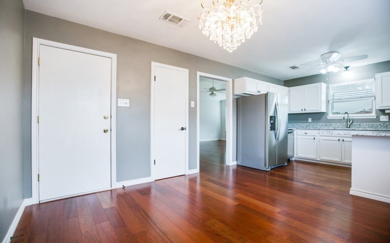 5829 Davenport Dr, San Angelo, TX 76901, 3 Bedrooms Bedrooms, ,2 BathroomsBathrooms,Residential,For Sale,5829 Davenport Dr,0,129667