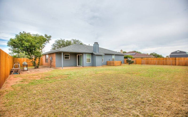 5829 Davenport Dr, San Angelo, TX 76901, 3 Bedrooms Bedrooms, ,2 BathroomsBathrooms,Residential,For Sale,5829 Davenport Dr,0,129667