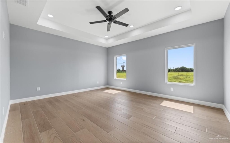 4521 N Central Avenue, Brownsville, TX 78526, 4 Bedrooms Bedrooms, ,5 BathroomsBathrooms,Residential,For Sale,4521 N Central Avenue,465384