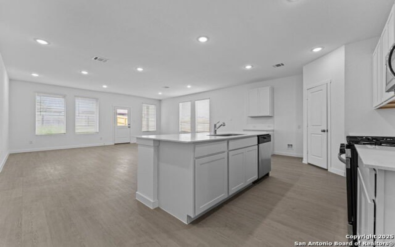 1225 Twisted Creek, New Braunfels, TX 78130, 4 Bedrooms Bedrooms, ,3 BathroomsBathrooms,Residential,For Sale,1225 Twisted Creek,0,1921000