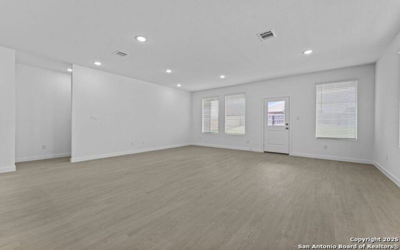 1225 Twisted Creek, New Braunfels, TX 78130, 4 Bedrooms Bedrooms, ,3 BathroomsBathrooms,Residential,For Sale,1225 Twisted Creek,0,1921000