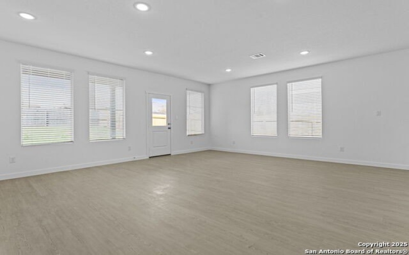 1225 Twisted Creek, New Braunfels, TX 78130, 4 Bedrooms Bedrooms, ,3 BathroomsBathrooms,Residential,For Sale,1225 Twisted Creek,0,1921000