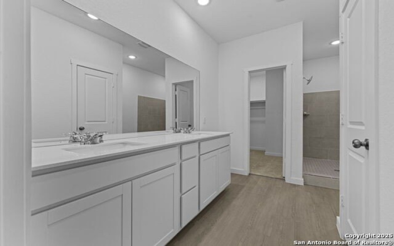 1225 Twisted Creek, New Braunfels, TX 78130, 4 Bedrooms Bedrooms, ,3 BathroomsBathrooms,Residential,For Sale,1225 Twisted Creek,0,1921000