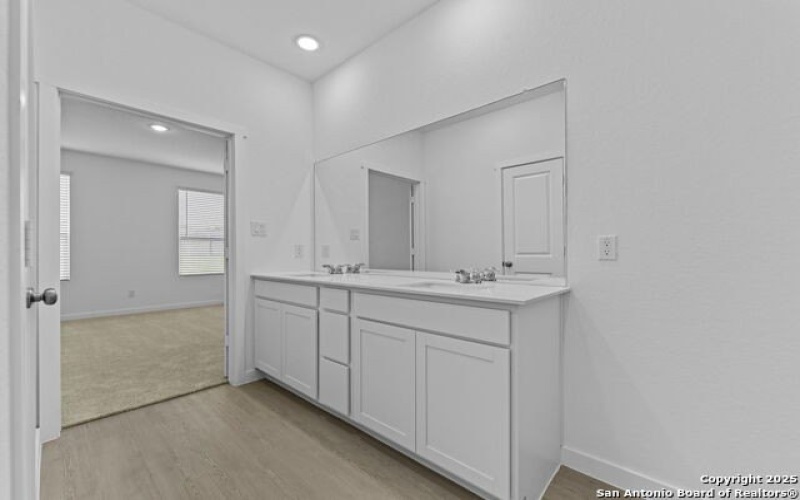 1225 Twisted Creek, New Braunfels, TX 78130, 4 Bedrooms Bedrooms, ,3 BathroomsBathrooms,Residential,For Sale,1225 Twisted Creek,0,1921000