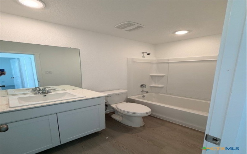 5739 Alope Way, Seguin, TX 78155, 3 Bedrooms Bedrooms, ,2 BathroomsBathrooms,Residential,For Sale,5739 Alope Way,0,597129