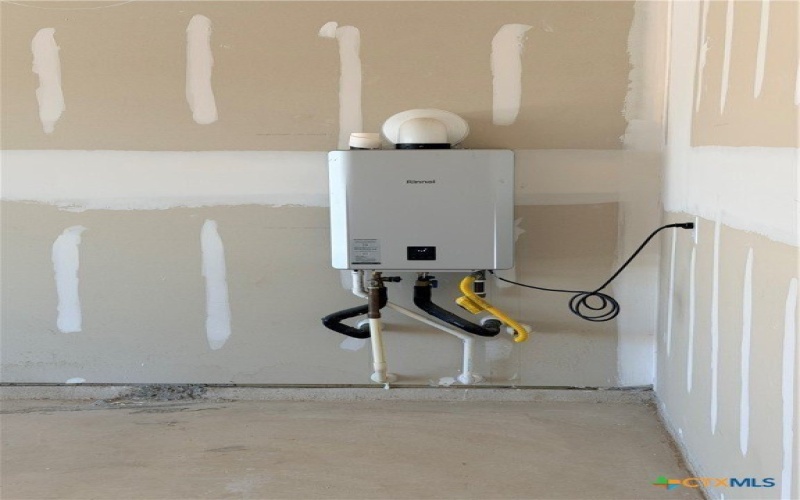 5739 Alope Way, Seguin, TX 78155, 3 Bedrooms Bedrooms, ,2 BathroomsBathrooms,Residential,For Sale,5739 Alope Way,0,597129