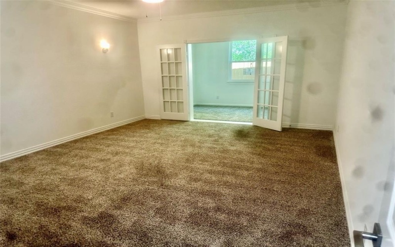 1305 Berkeley Court, Plano, TX 75023, 3 Bedrooms Bedrooms, ,2 BathroomsBathrooms,Residential,For Sale,1305 Berkeley Court,0,20998997