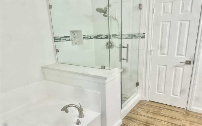 1305 Berkeley Court, Plano, TX 75023, 3 Bedrooms Bedrooms, ,2 BathroomsBathrooms,Residential,For Sale,1305 Berkeley Court,0,20998997