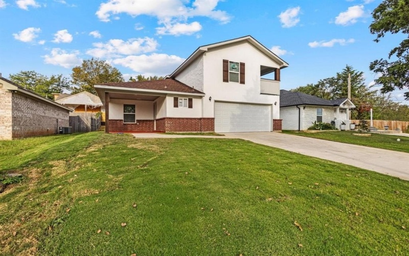 1009 N Barrett Avenue, Denison, TX 75020, 4 Bedrooms Bedrooms, ,3 BathroomsBathrooms,Residential,For Sale,1009 N Barrett Avenue,0,21088710