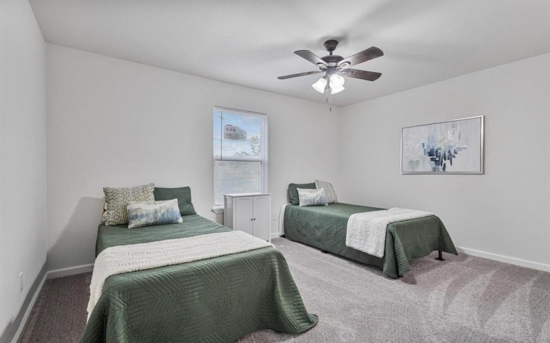 1009 N Barrett Avenue, Denison, TX 75020, 4 Bedrooms Bedrooms, ,3 BathroomsBathrooms,Residential,For Sale,1009 N Barrett Avenue,0,21088710