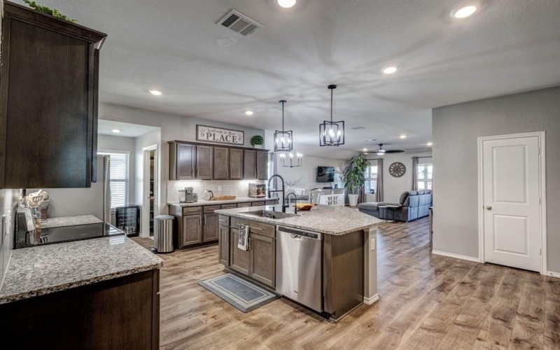 739 Meadow Creek Lane, Josephine, TX 75189, 4 Bedrooms Bedrooms, ,2 BathroomsBathrooms,Residential,For Sale,739 Meadow Creek Lane,0,21096322