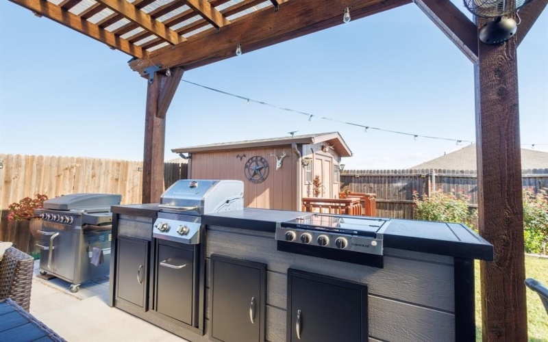 739 Meadow Creek Lane, Josephine, TX 75189, 4 Bedrooms Bedrooms, ,2 BathroomsBathrooms,Residential,For Sale,739 Meadow Creek Lane,0,21096322