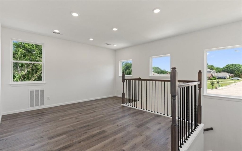 403 Tealridge, DeSoto, TX 75115, 3 Bedrooms Bedrooms, ,2 BathroomsBathrooms,Residential,For Sale,403 Tealridge,0,21100019