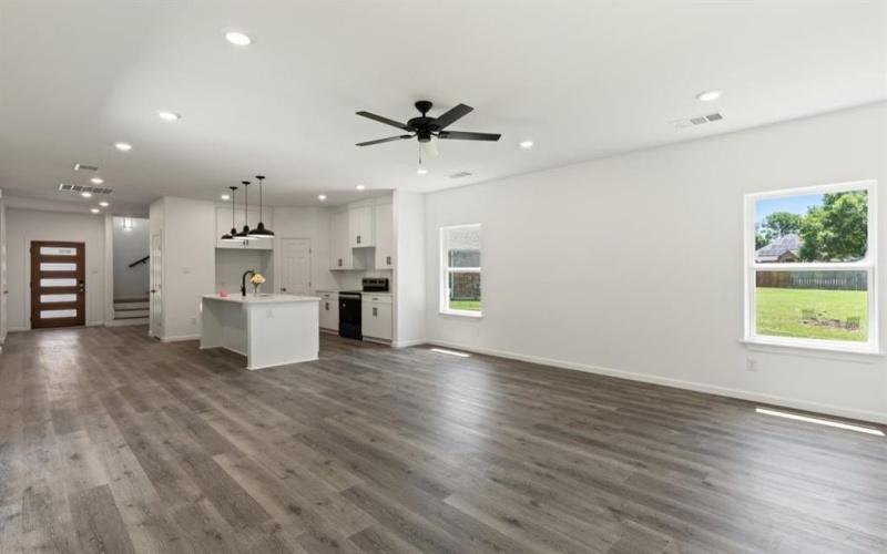 403 Tealridge, DeSoto, TX 75115, 3 Bedrooms Bedrooms, ,2 BathroomsBathrooms,Residential,For Sale,403 Tealridge,0,21100019