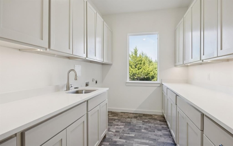 3035 Stonebriar Drive, Waxahachie, TX 75165, 4 Bedrooms Bedrooms, ,3 BathroomsBathrooms,Residential,For Sale,3035 Stonebriar Drive,0,21103141