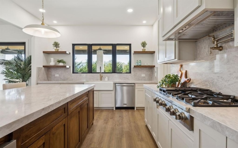 3035 Stonebriar Drive, Waxahachie, TX 75165, 4 Bedrooms Bedrooms, ,3 BathroomsBathrooms,Residential,For Sale,3035 Stonebriar Drive,0,21103141