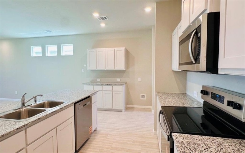 9352 PEAR BUTTE Drive, Fort Worth, TX 76140, 3 Habitaciones Habitaciones , ,2 BañosBaños,Residential,En Venta,9352 PEAR BUTTE Drive,0,21103585