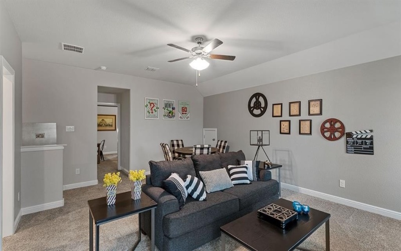 8725 TALLWOOD Lane, Justin, TX 76247, 4 Habitaciones Habitaciones , ,3 BañosBaños,Residential,En Venta,8725 TALLWOOD Lane,0,21103661