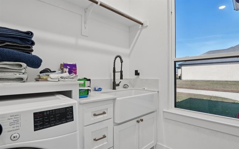 1522 Carter Drive, Royse City, TX 75189, 4 Bedrooms Bedrooms, ,3 BathroomsBathrooms,Residential,For Sale,1522 Carter Drive,0,21104653