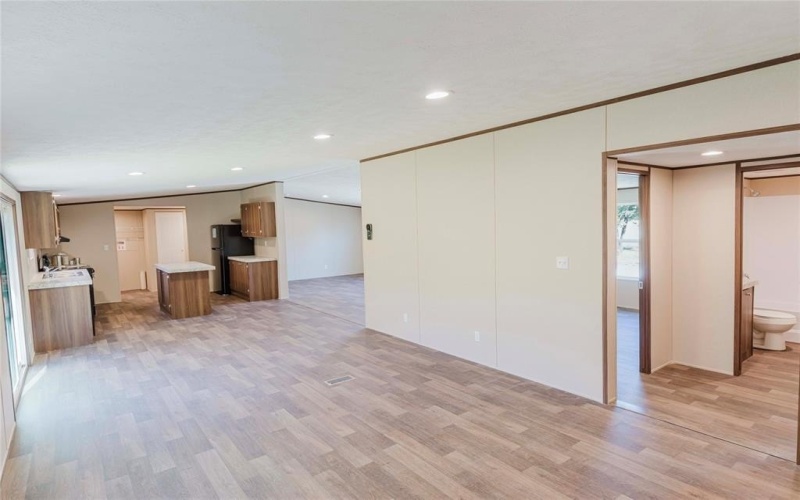 424 Brazos Mountain Drive, Weatherford, TX 76087, 4 Bedrooms Bedrooms, ,2 BathroomsBathrooms,Residential,For Sale,424 Brazos Mountain Drive,0,21106029