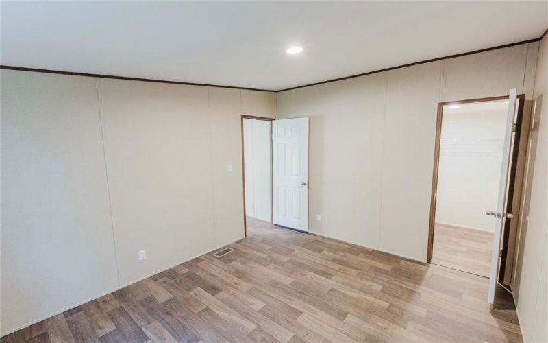 424 Brazos Mountain Drive, Weatherford, TX 76087, 4 Bedrooms Bedrooms, ,2 BathroomsBathrooms,Residential,For Sale,424 Brazos Mountain Drive,0,21106029