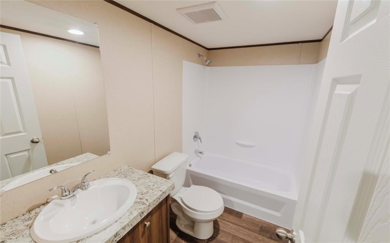 424 Brazos Mountain Drive, Weatherford, TX 76087, 4 Bedrooms Bedrooms, ,2 BathroomsBathrooms,Residential,For Sale,424 Brazos Mountain Drive,0,21106029