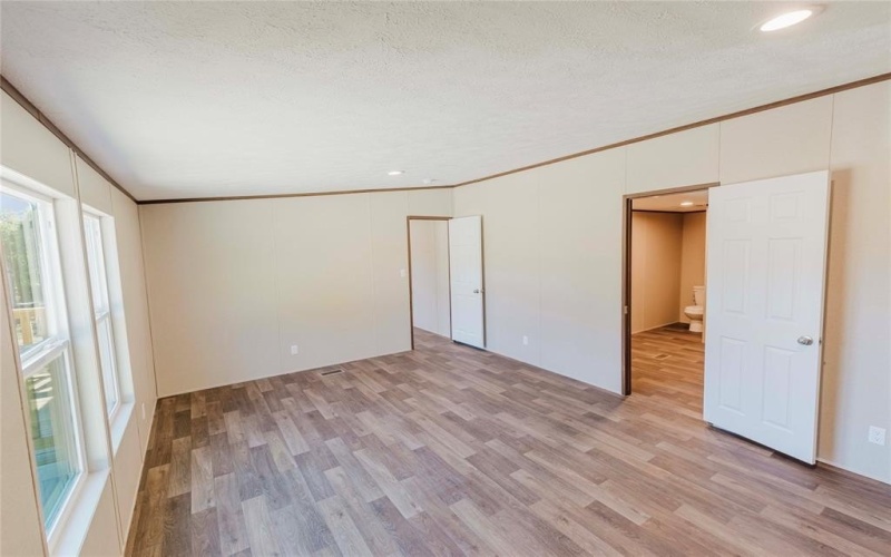 424 Brazos Mountain Drive, Weatherford, TX 76087, 4 Bedrooms Bedrooms, ,2 BathroomsBathrooms,Residential,For Sale,424 Brazos Mountain Drive,0,21106029