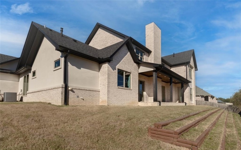 1340 Fairfield Lane, Tyler, TX 75703, 4 Habitaciones Habitaciones , ,3 BañosBaños,Residential,En Venta,1340 Fairfield Lane,0,21106061