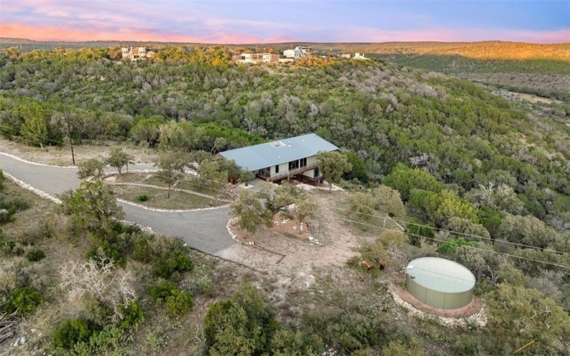 2037 Wolf Creek Ranch Road, Burnet, TX 78611, 2 Habitaciones Habitaciones , ,2 BañosBaños,Residential,En Venta,2037 Wolf Creek Ranch Road,0,21106080