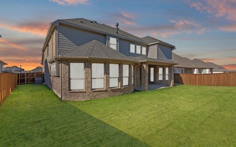 2400 Randas Way, Rockwall, TX 75087, 5 Habitaciones Habitaciones , ,5 BañosBaños,Residential,En Venta,2400 Randas Way,0,21106197