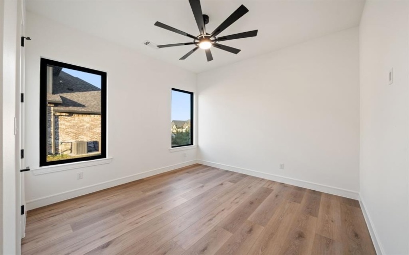 300 Ryker Lane, Gunter, TX 75058, 4 Bedrooms Bedrooms, ,5 BathroomsBathrooms,Residential,For Sale,300 Ryker Lane,0,21106291