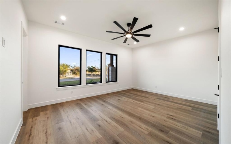 300 Ryker Lane, Gunter, TX 75058, 4 Bedrooms Bedrooms, ,5 BathroomsBathrooms,Residential,For Sale,300 Ryker Lane,0,21106291